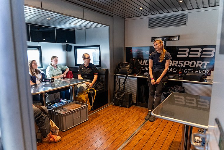 Discover Motorsport - Young Women's Edition 2025, Katrin Rycerova Teamkoordinatorin Paul Motorsport