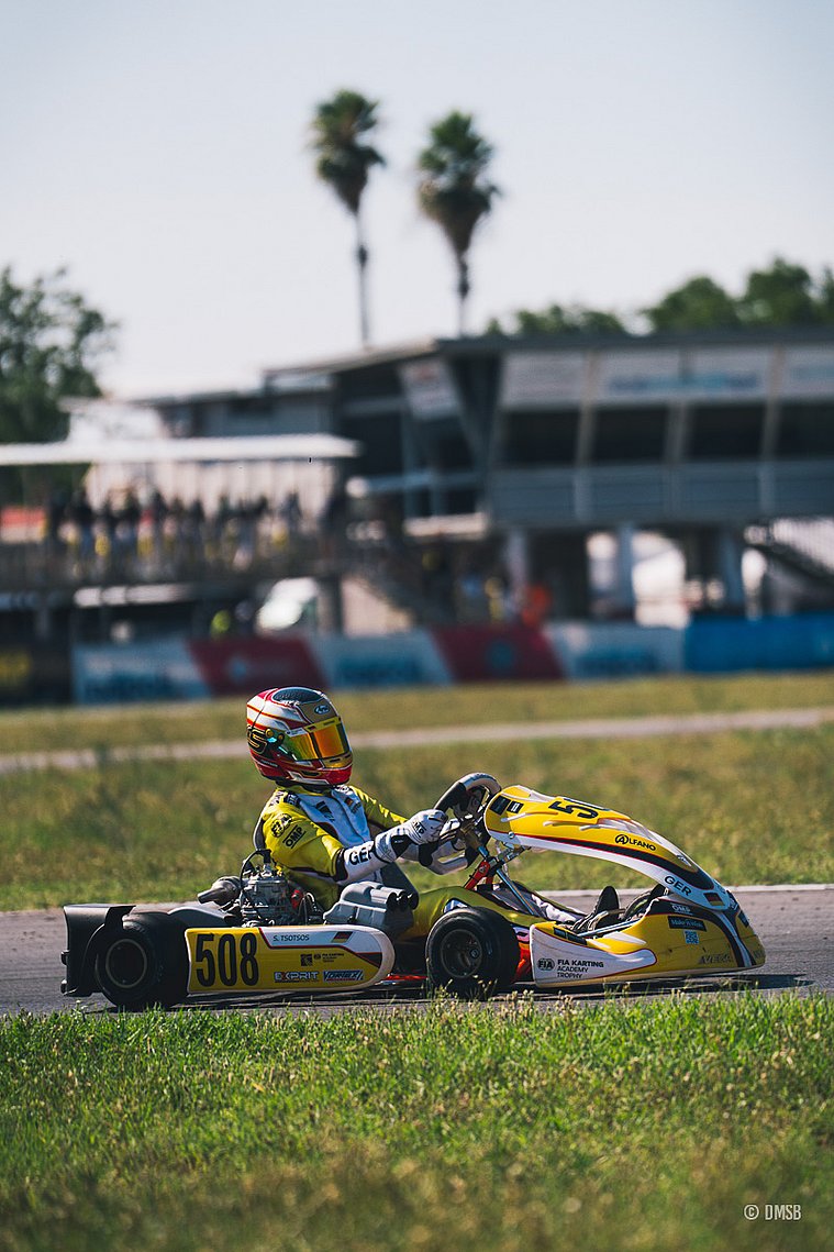 Stavros Tsotsos Francia, FIA Karting Academy Junior-Trophy 2026, Circuito Internazionale Napoli Stavros Tsotsos Francia fährt im gelb-weißen Kart mit der Startnummer 508 auf der Rennstrecke der FIA Karting Academy Junior-Trophy auf dem Circuito Internazionale Napoli.