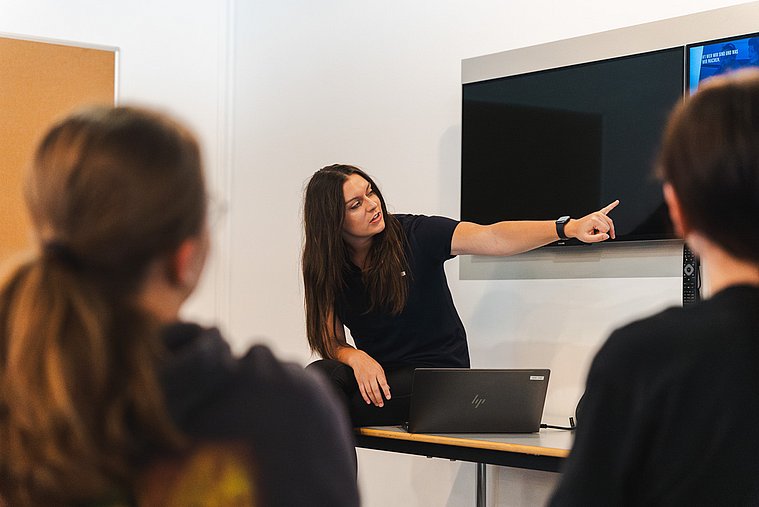 Discover Motorsport - Young Women's Edition 2025, Sabrina Brzoska, Koordinatorin Kommunikation beim DMSB