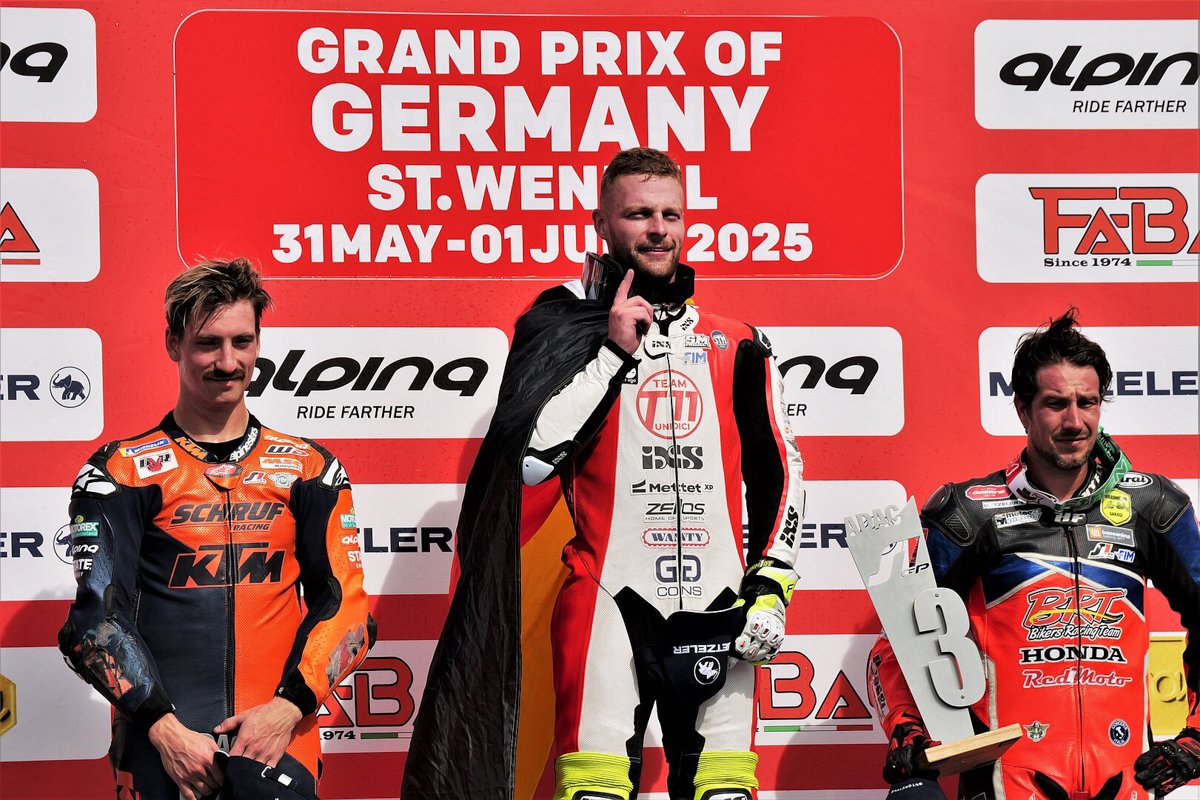 Supermoto IDM St. Wendel 2025, GP of Germany, Podium mit Marc Reiner Schmidt