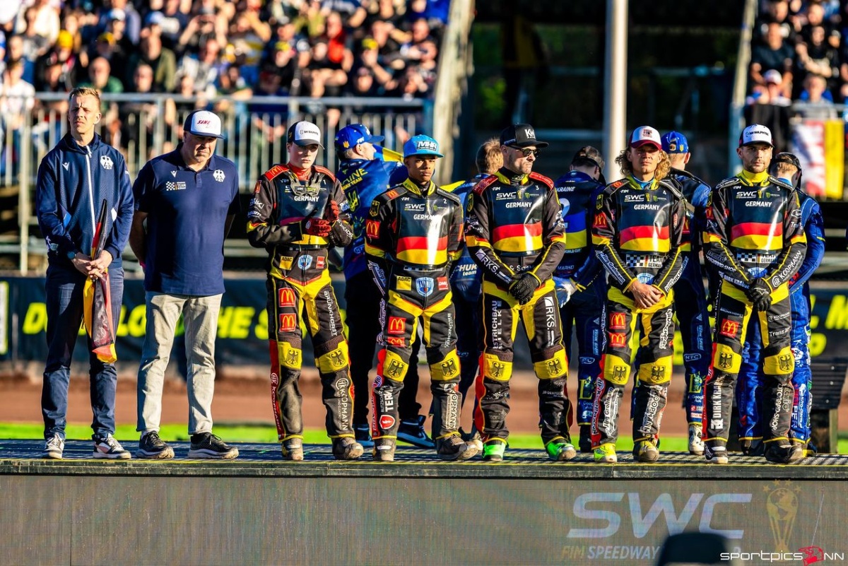 Motorsport Team Germany Speedway auf dem Podium während des FIM Speedway World Cup Halbfinales in Landshut 2026.