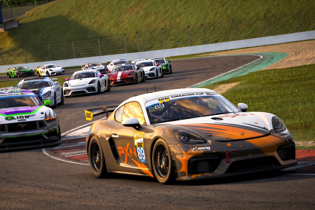 ADAC GT4 SimRacing Cup Oschersleben 2026 Virtuelle GT4-Rennautos auf einer Rennstrecke in Action.